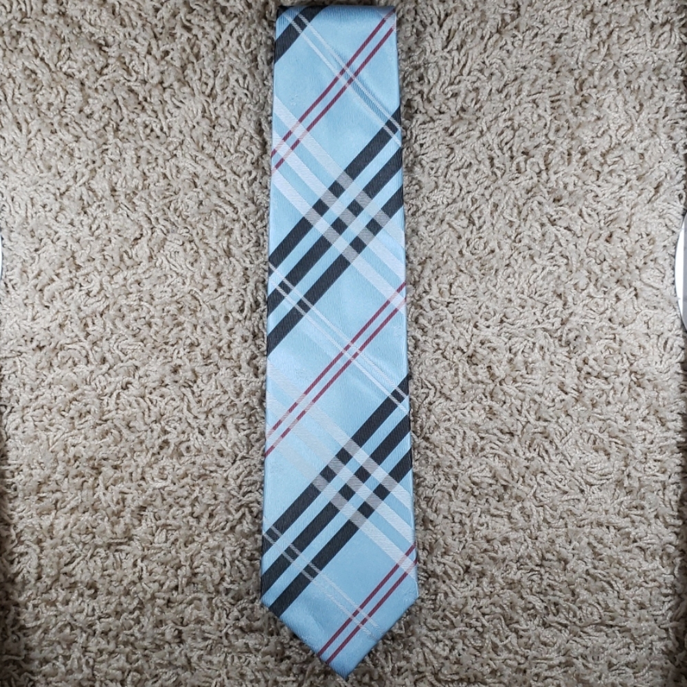 Burberry Tie - 100% Silk